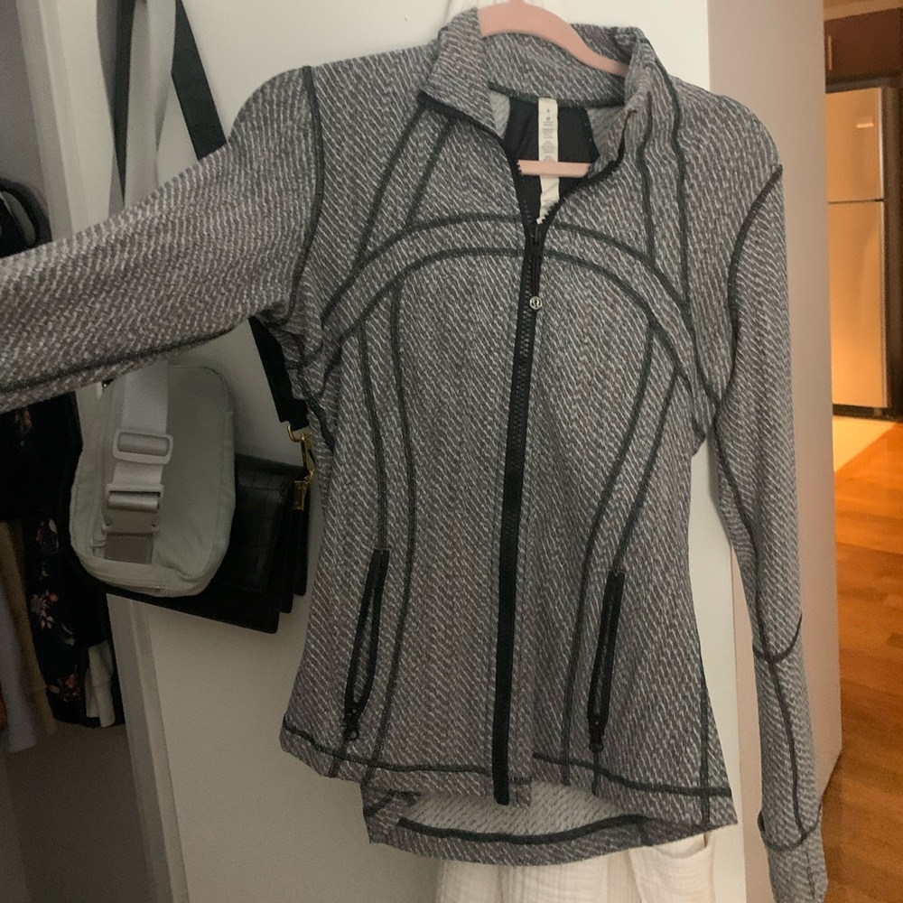 Lulu lemon zip up